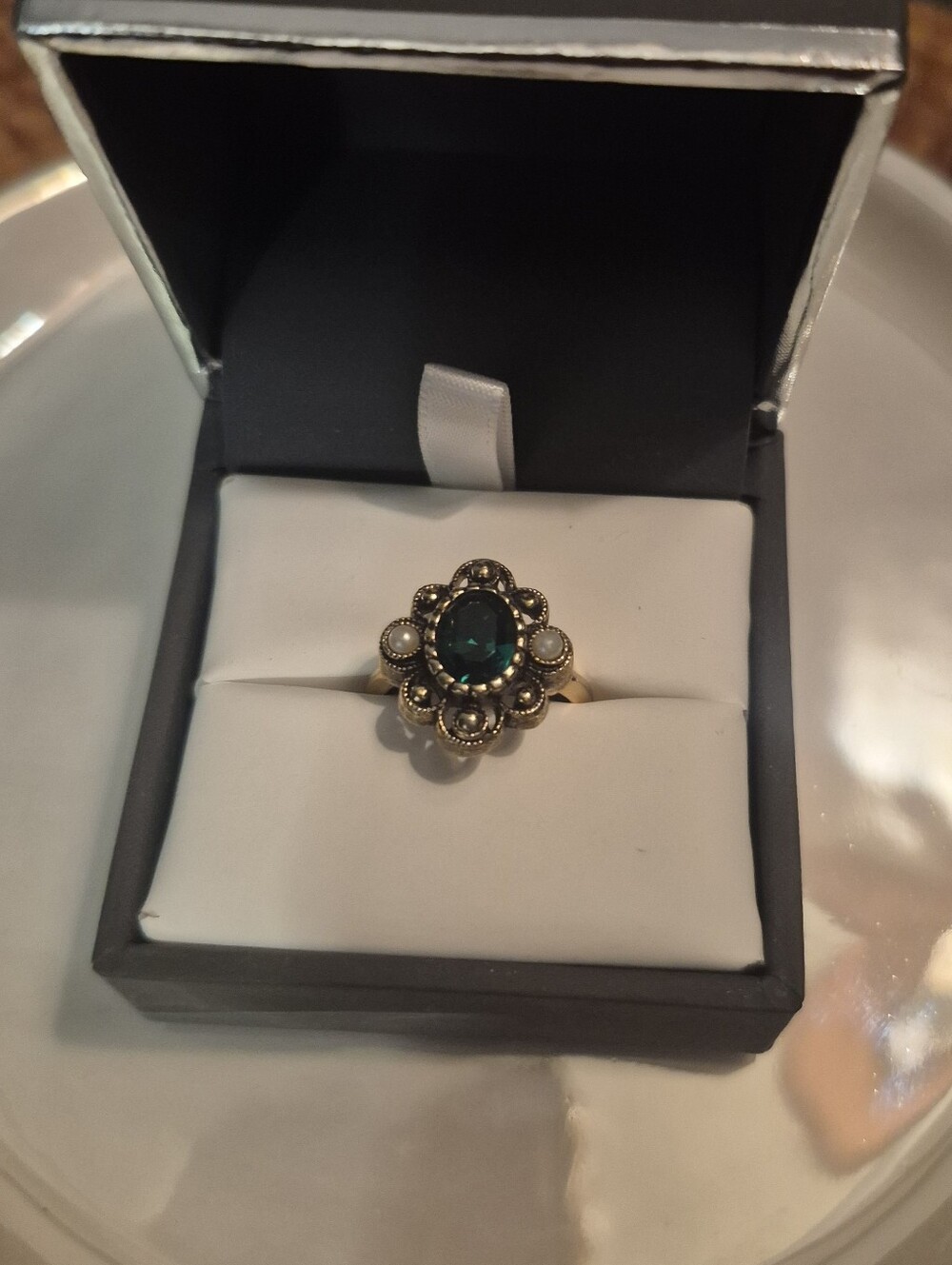 Vintage Avon Statement Ring With Dark Green Stone